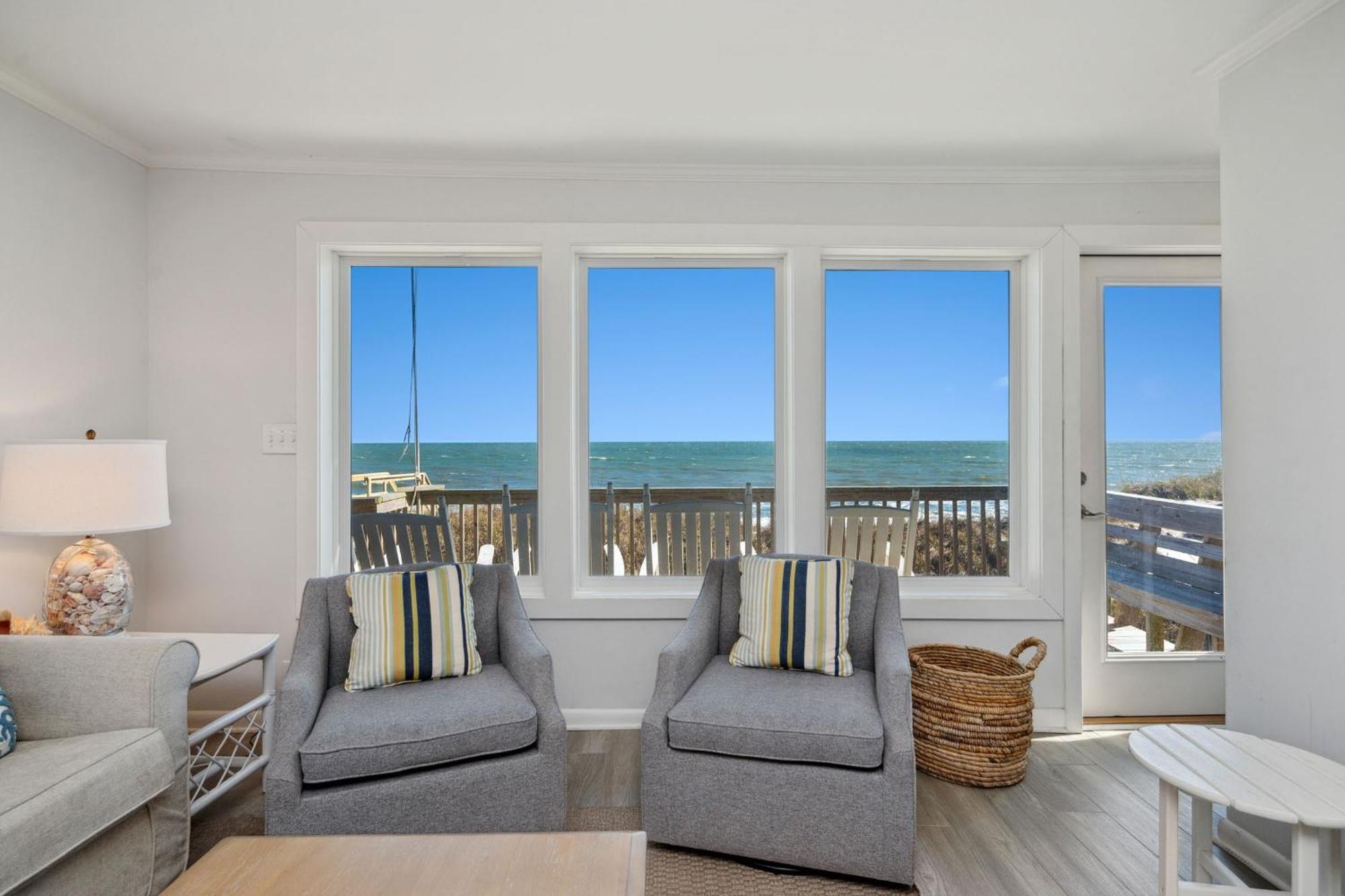 Re-Juvenated Villa Oak Island Buitenkant foto