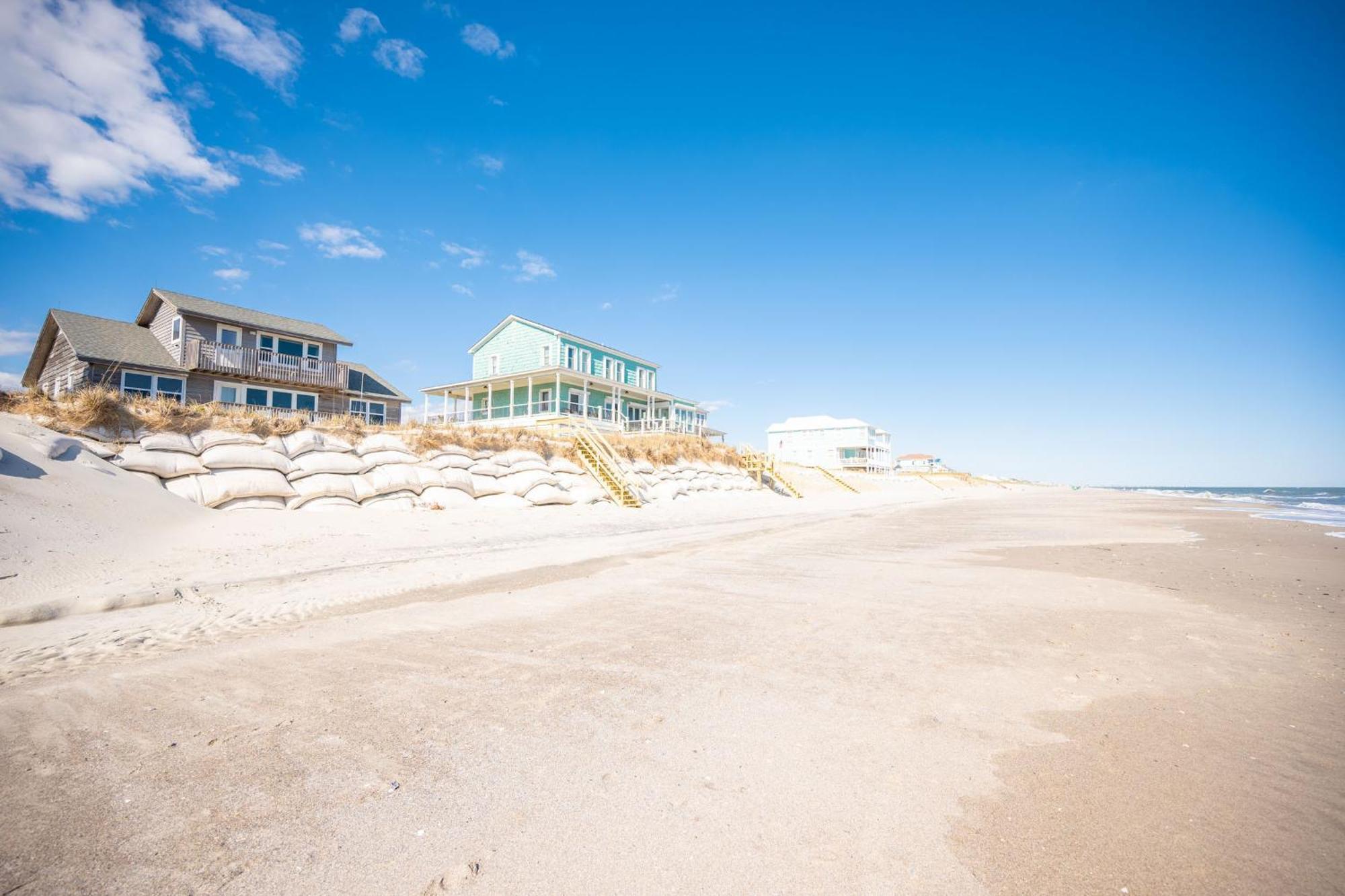 Re-Juvenated Villa Oak Island Buitenkant foto