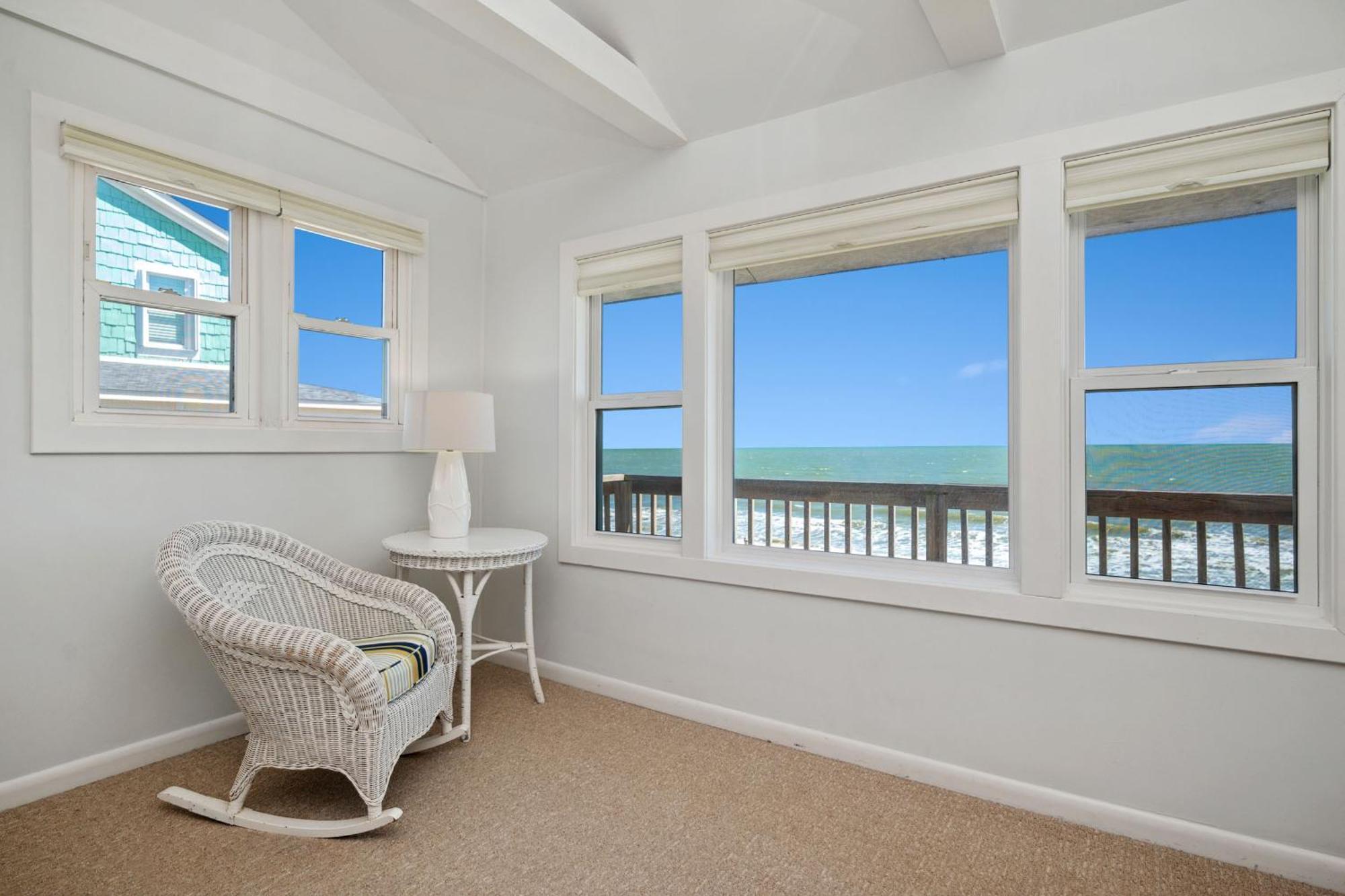 Re-Juvenated Villa Oak Island Buitenkant foto